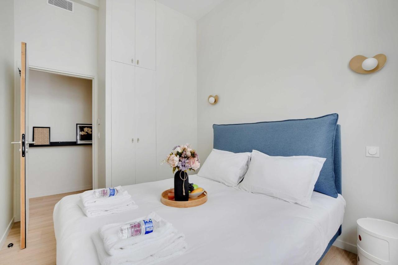 Modern - 2br-6p - Eiffel Tower Parijs
